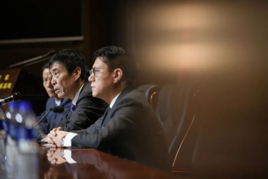 亚洲日韩视频免费观看