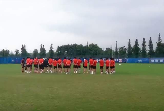 国产亚洲欧美另类专区